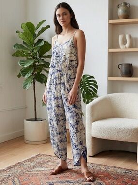 ✨ RARE DEADSTOCK ✨ TRYB 212 100% Silk Batik Jumpsuit